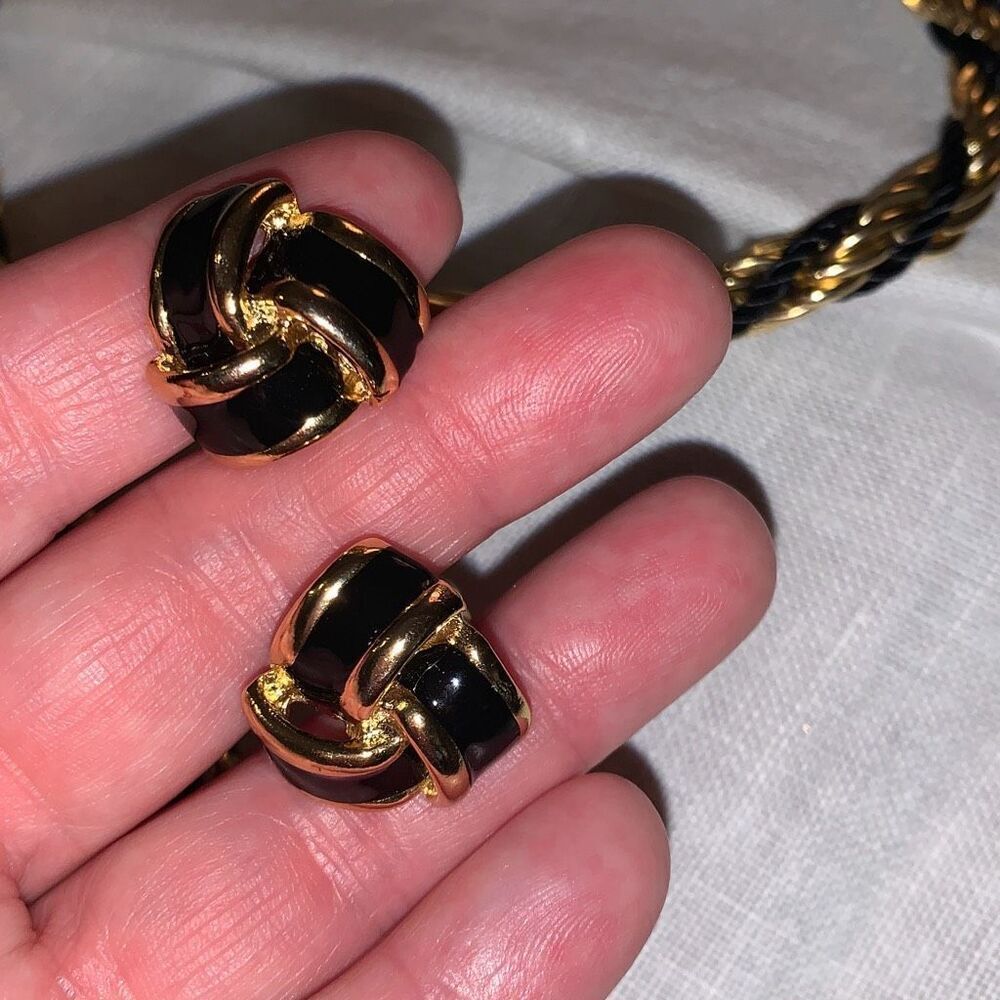 Vintage 80’s Gold and Black Rope Chain‎ Necklace Ser with Matching Clip Earrings - Picture 8 of 11
